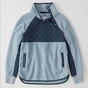 Abercrombie asymmetrical snap fleece